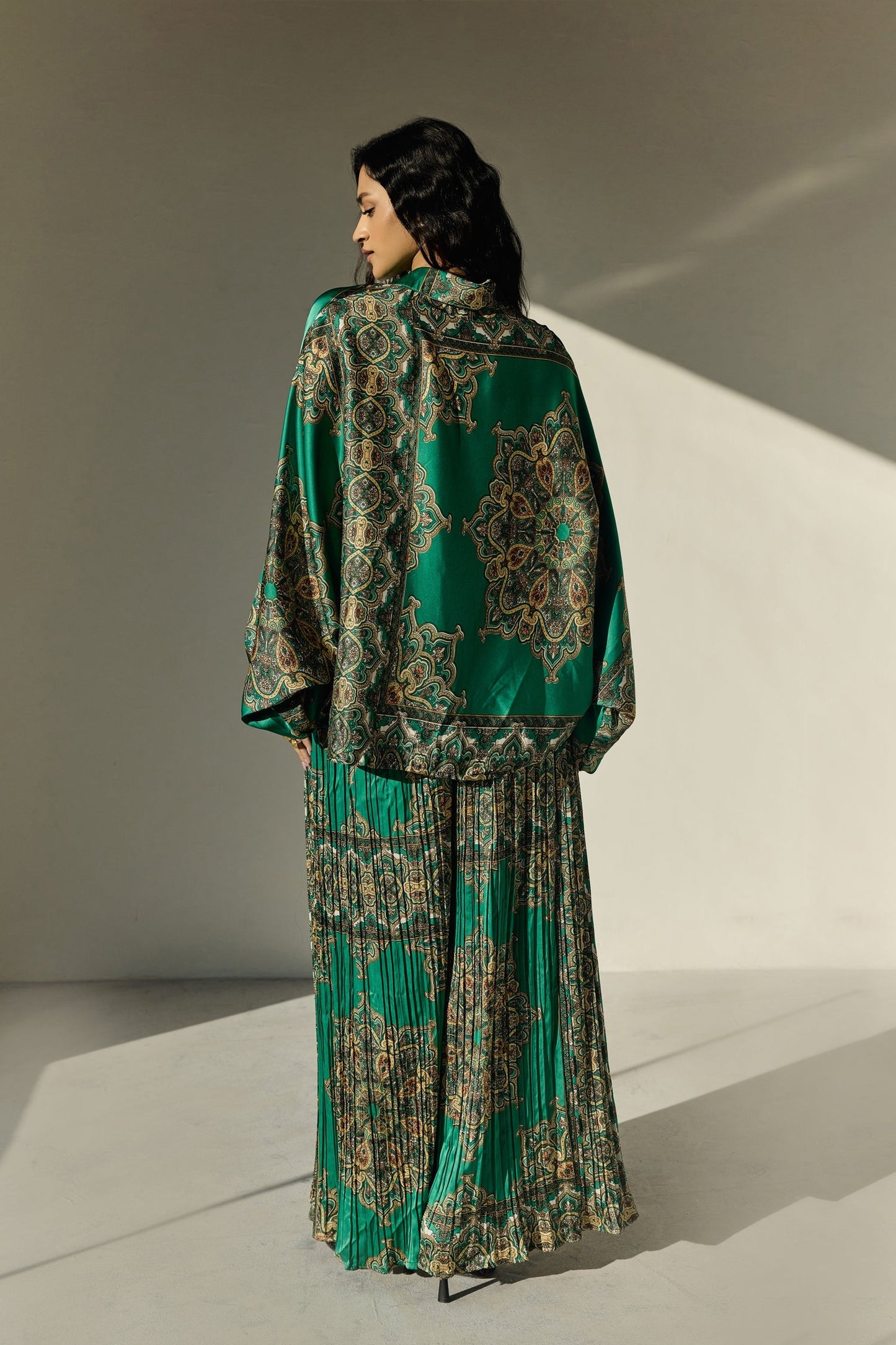 Green Abstract Print Satin Co Ords Set With Pleated Pant