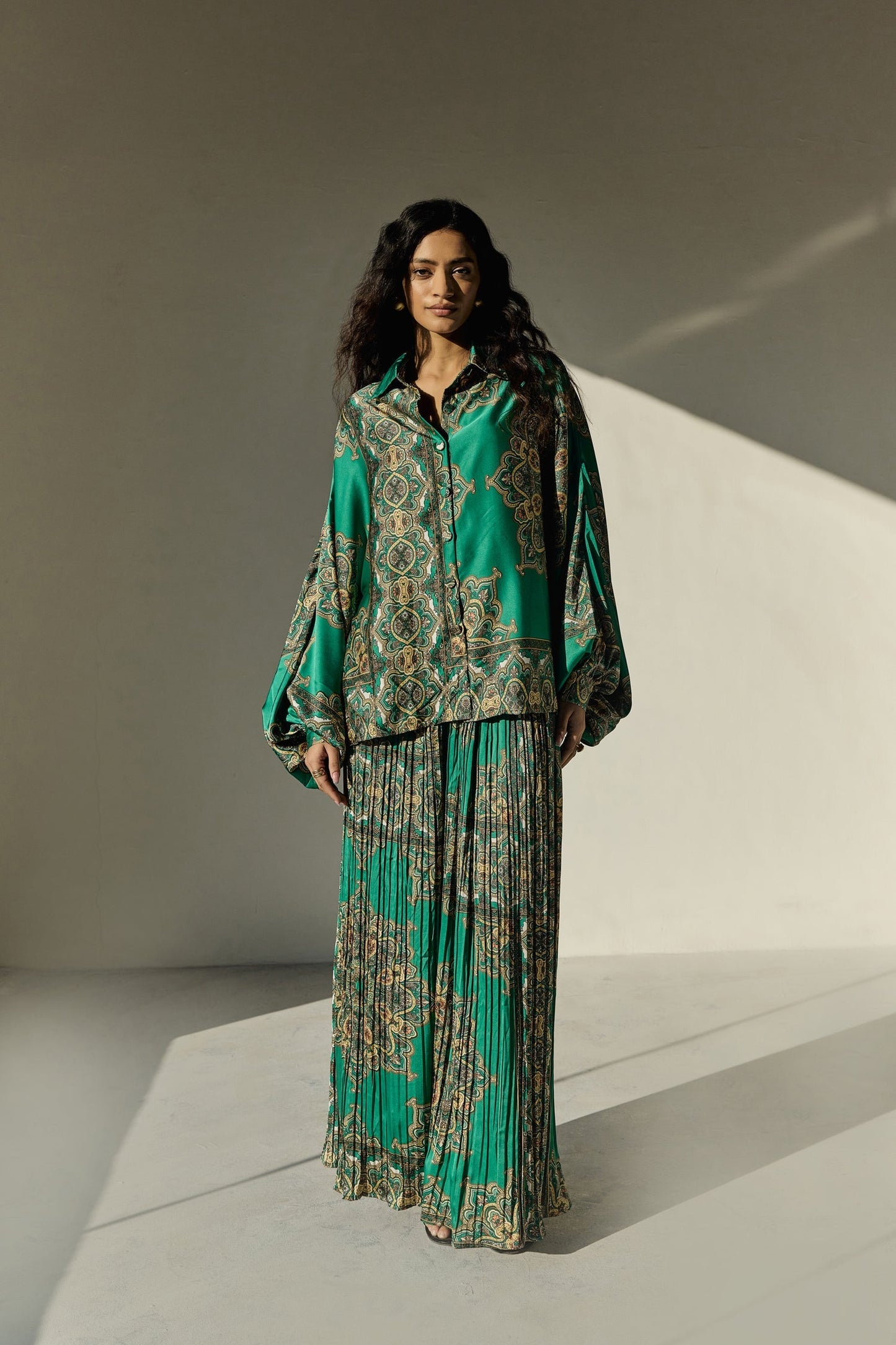 Green Abstract Print Satin Co Ords Set With Pleated Pant