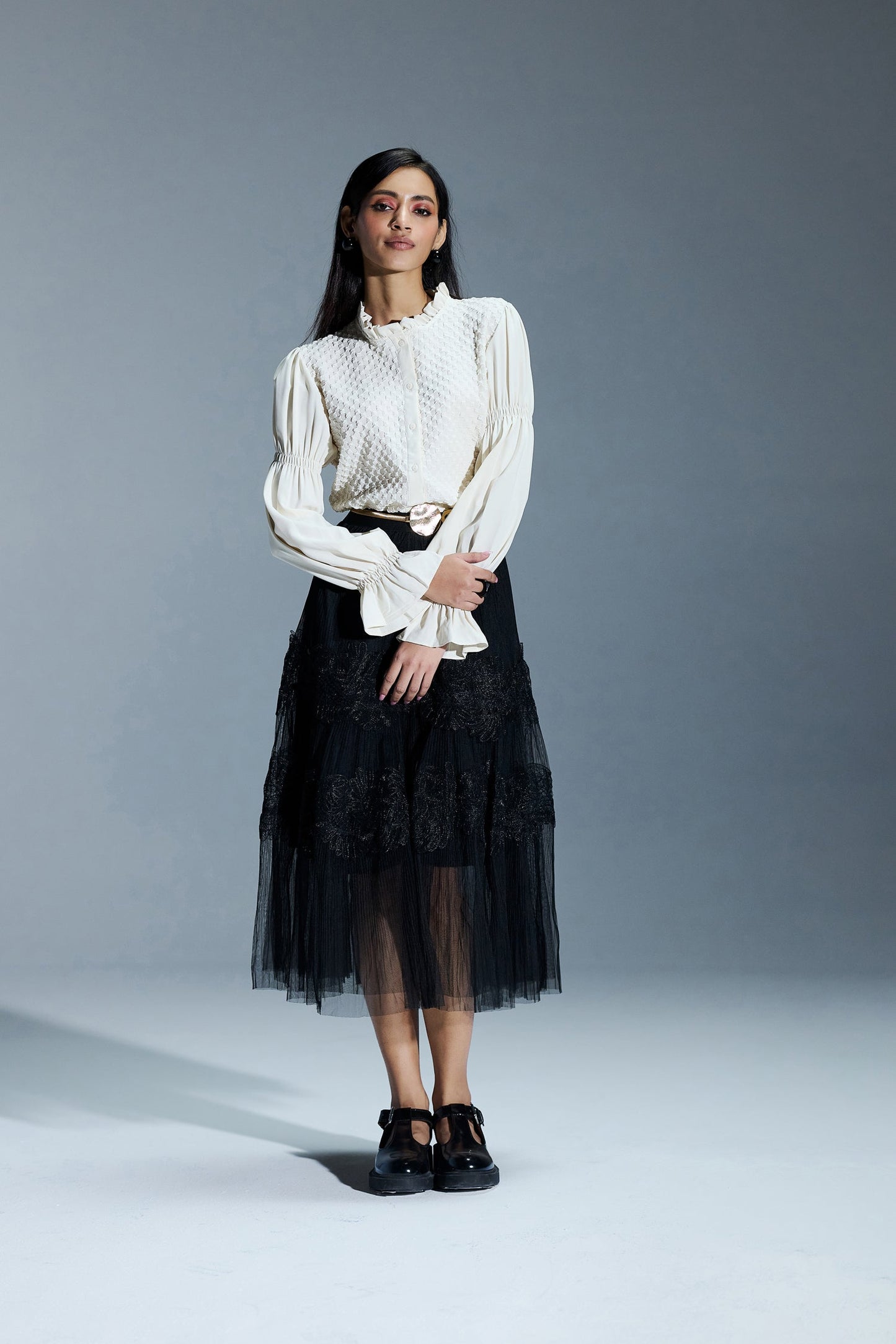 Formal Wear Bubble Effect Cream Color Shirt With Frill Collar