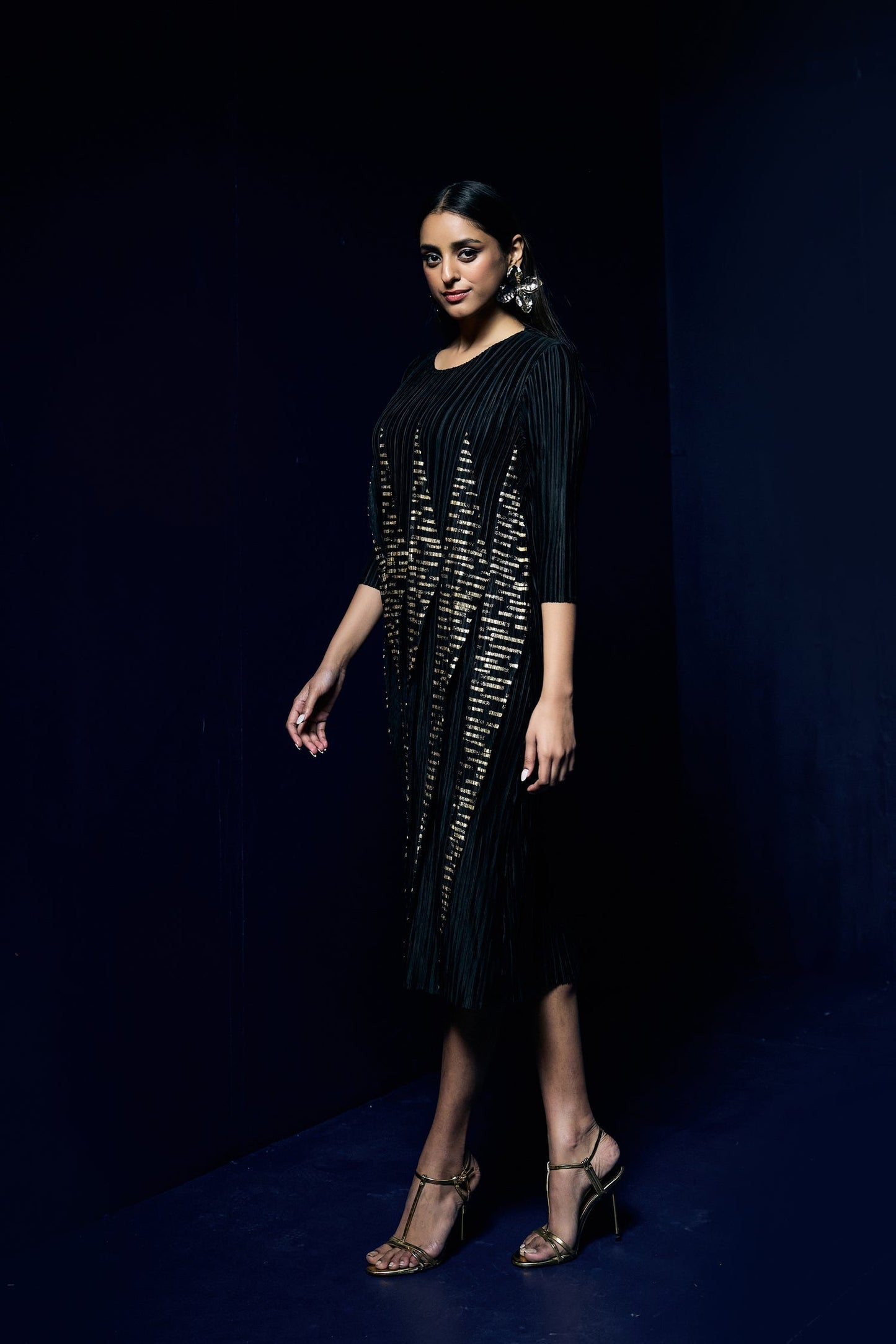 Party Wear Black Pleated Dress With Foil Print